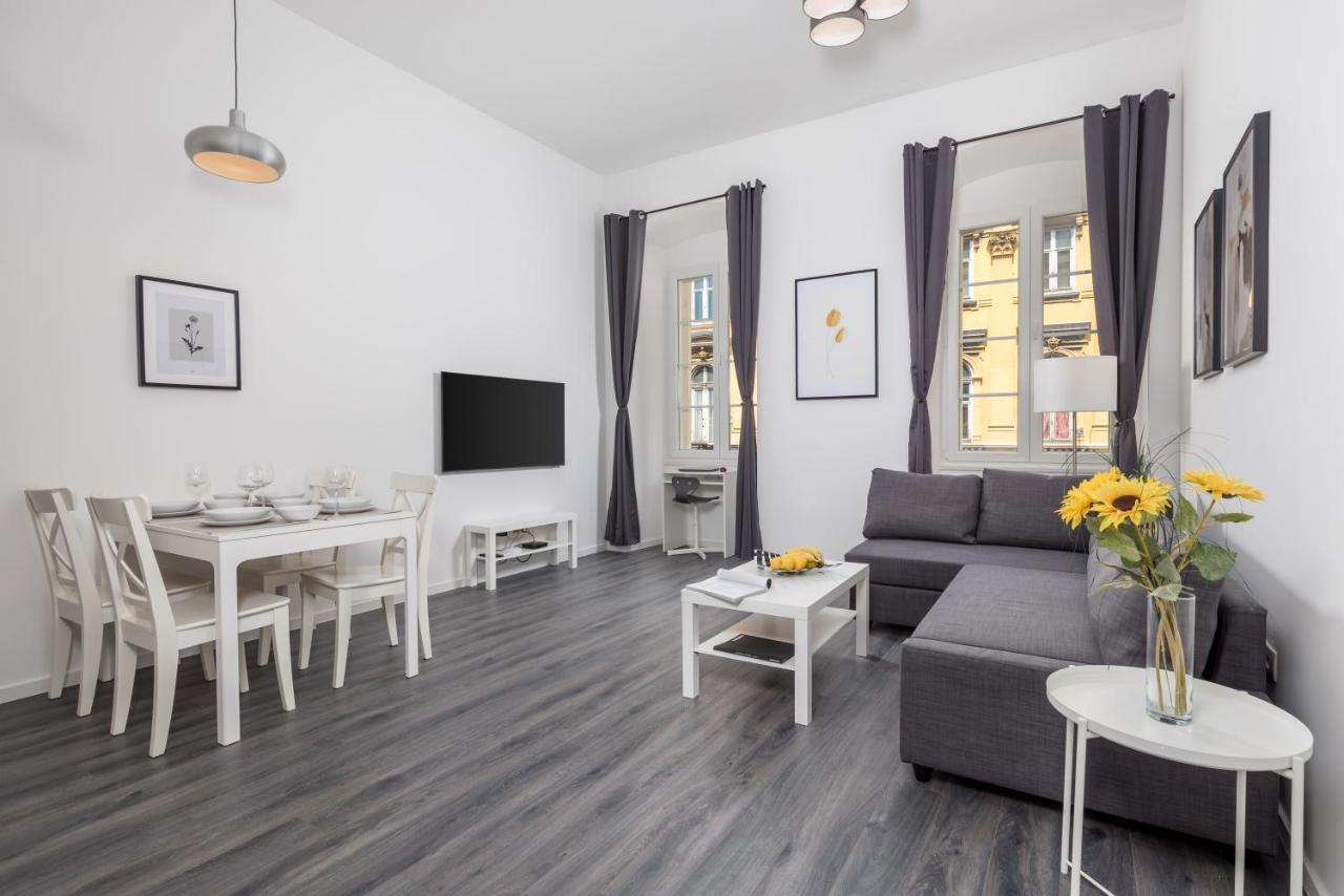 Apartment Nest In 1 Rijeka Exterior foto
